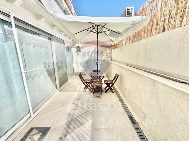 Loft in residenziale in Via Salvatore D'Anna 11 -6