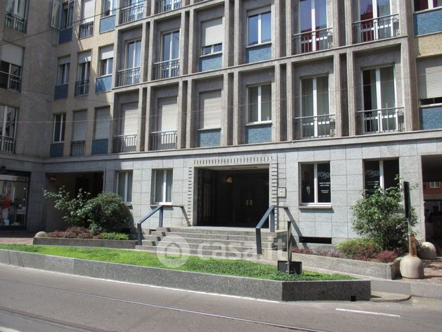 Ufficio in commerciale in Corso Magenta