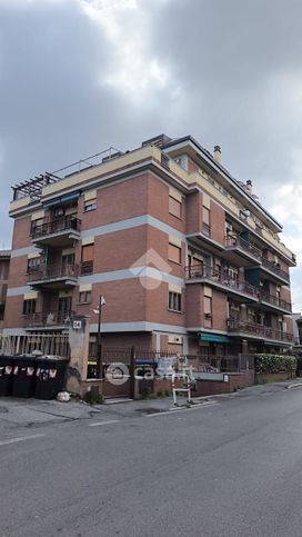 Appartamento in residenziale in Viale degli Scozzesi 10