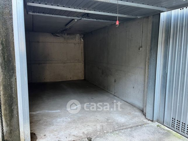 Garage/posto auto in residenziale in Via Francesco Ferrarin 20