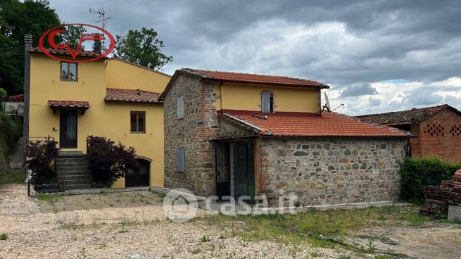 Villetta a schiera in residenziale in Via di Caposelvi