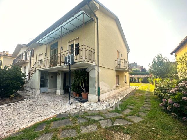 Villa in residenziale in Vicolo Favento 1