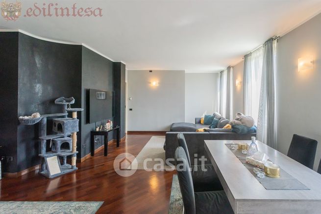 Appartamento in residenziale in Via Roma 16