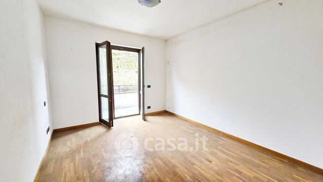 Appartamento in residenziale in Via Rocco Dolce