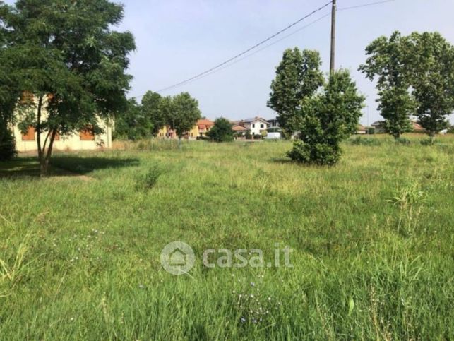 Terreno edificabile in residenziale in Via Lidi Ferraresi