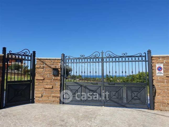 Terreno edificabile in residenziale in Via Civita