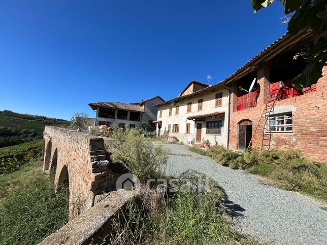 Casa indipendente in residenziale in Regione Serra Masio