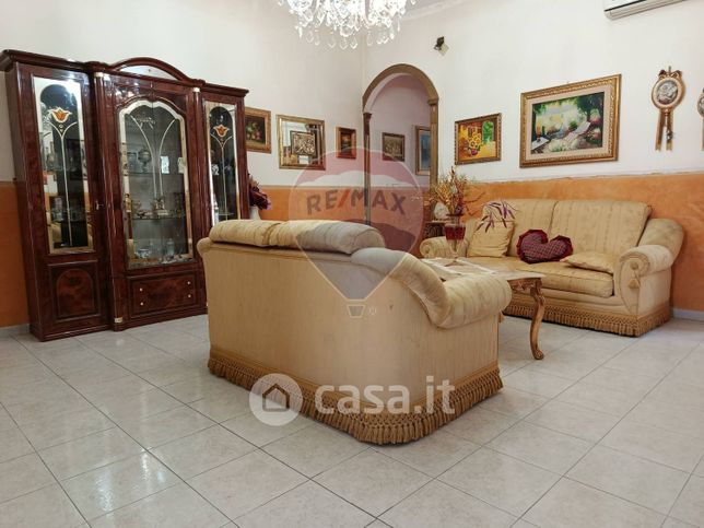 Appartamento in residenziale in Via Alcantara 10