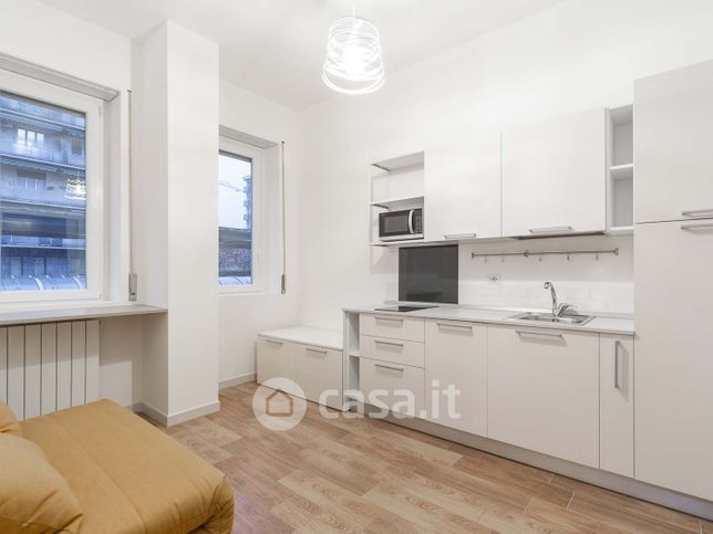 Appartamento in residenziale in Via Carlo Ravizza 28