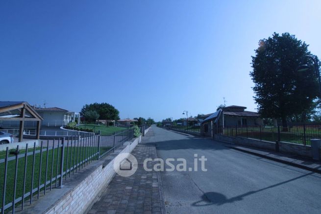 Terreno edificabile in residenziale in Via Cà de Barozzi