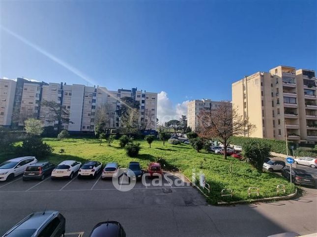 Appartamento in residenziale in Via Giampiero Combi