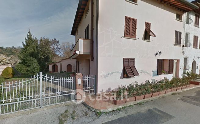Appartamento in residenziale in Via dell'Arno 7