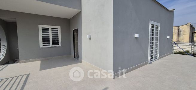Appartamento in residenziale in Via Ippolito Nievo 27