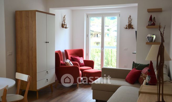 Appartamento in residenziale in Via Valtellina