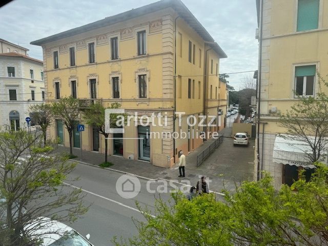 Ufficio in commerciale in Via Guglielmo Oberdan
