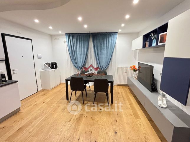 Appartamento in residenziale in Via Capurso