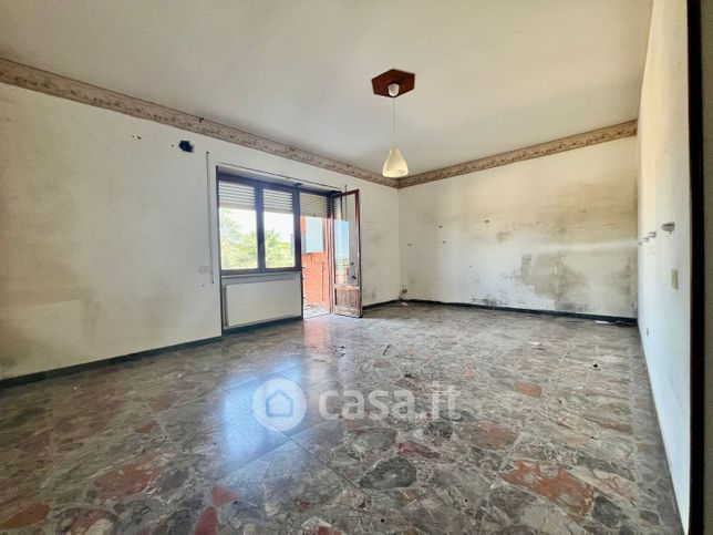 Appartamento in residenziale in Via Monte Santo 6