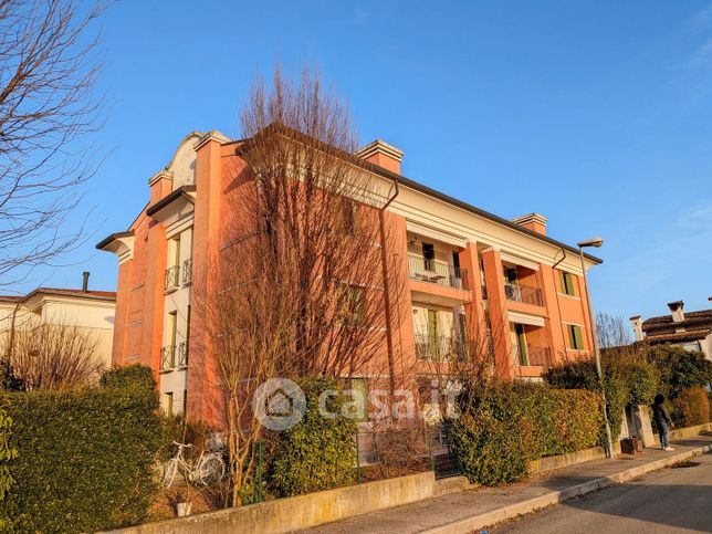 Appartamento in residenziale in Strada dei Vido 22