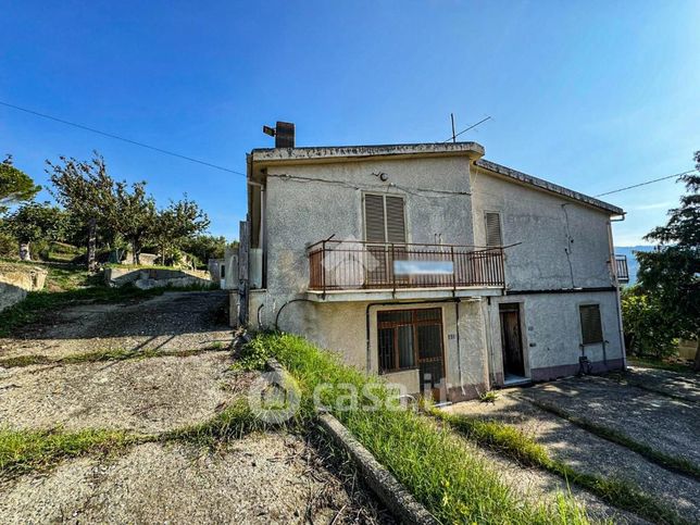 Casa indipendente in residenziale in Contrada Marina di Savuto 190