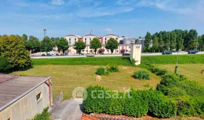 Terreno edificabile in residenziale in Piazza Libertà