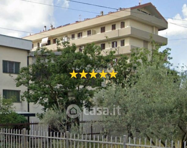 Appartamento in residenziale in Via Don Carlo Mezzera