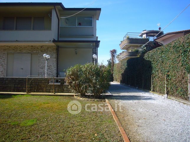 Villa in residenziale in