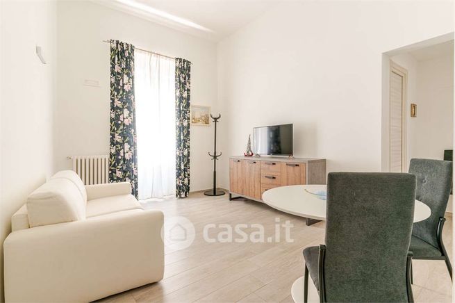 Appartamento in residenziale in Via Onofrio Solari 37