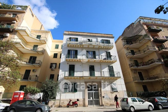 Appartamento in residenziale in Via Terrasanta 65