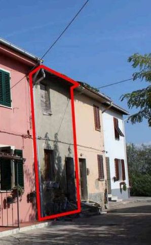 Casa bi/trifamiliare in residenziale in Via Cavasonno