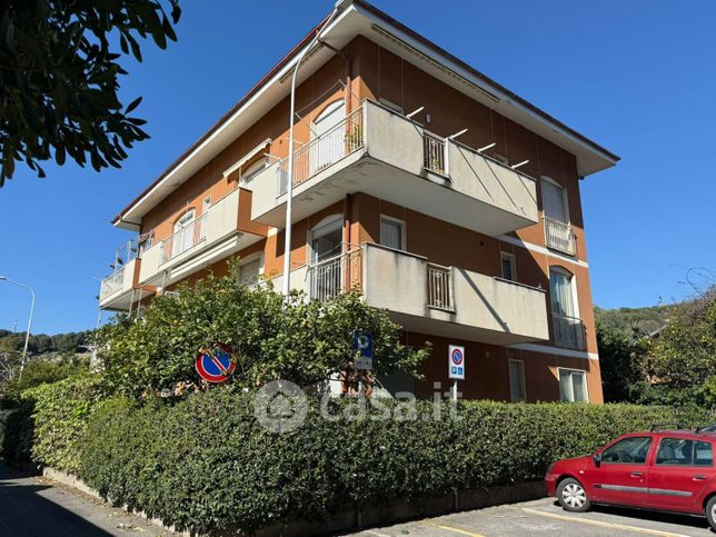 Appartamento in residenziale in Via Asilo