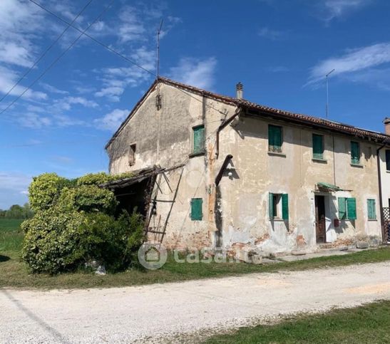 Casa indipendente in residenziale in Via Nino Springolo 9