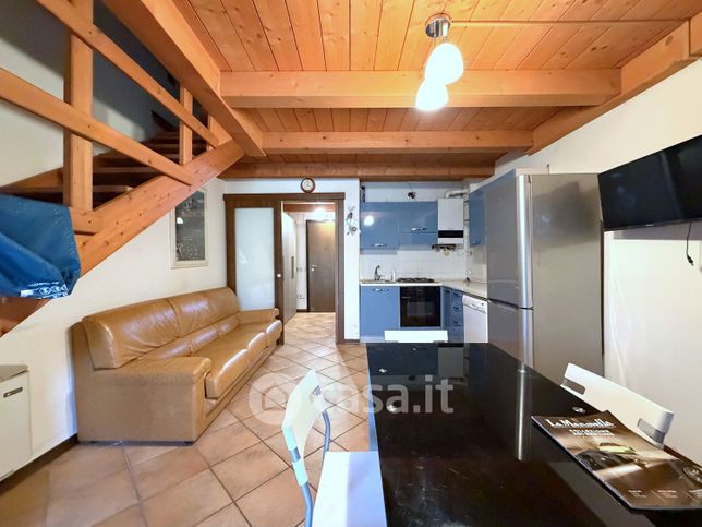 Villetta a schiera in residenziale in Via Cristoforo Colombo