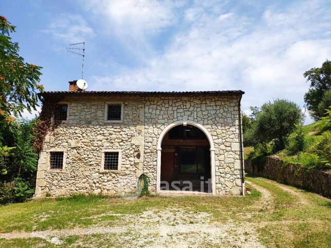 Rustico/casale in residenziale in Via Belloni 4