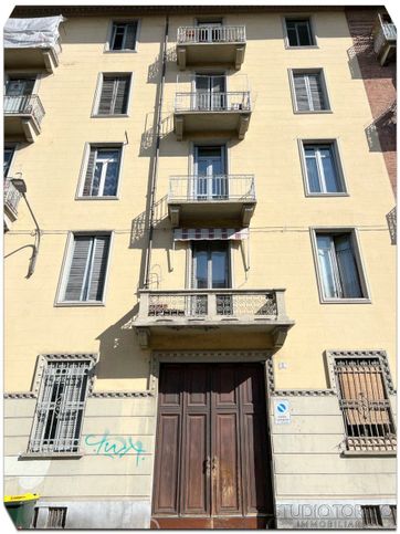 Appartamento in residenziale in Via Volpiano 5