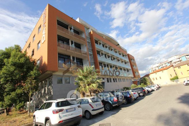 Appartamento in residenziale in Via Bari