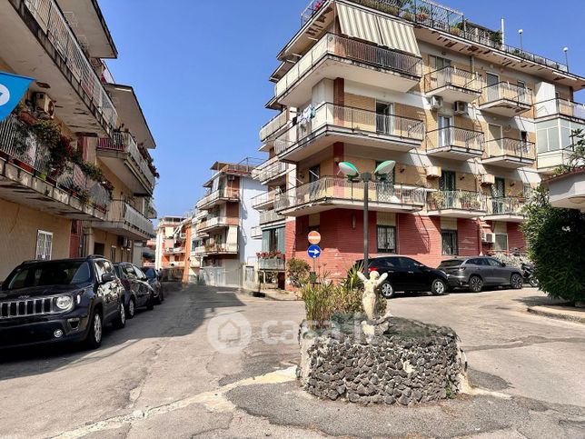 Box/posto auto in residenziale in Via Bagnara 6