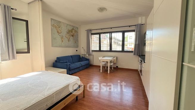 Appartamento in residenziale in Via Privata Alfredo Soffredini 76