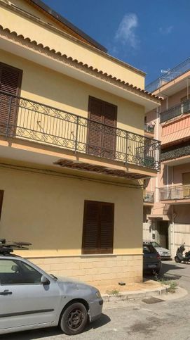 Appartamento in residenziale in Via Tolomeo 40