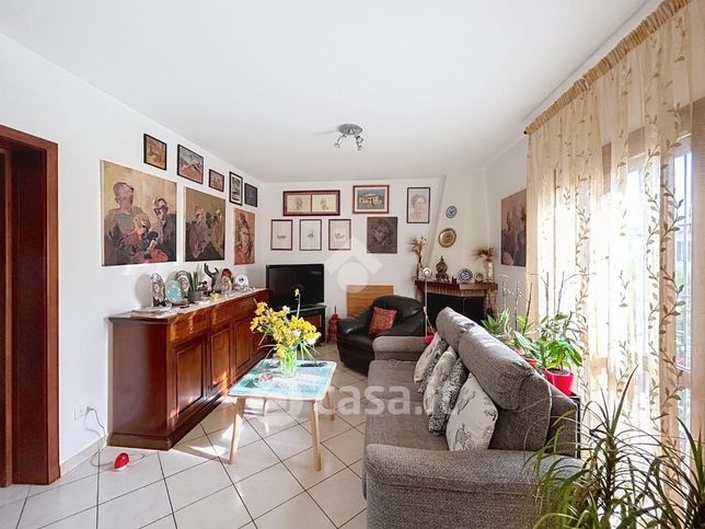 Appartamento in residenziale in Via Pratale 98