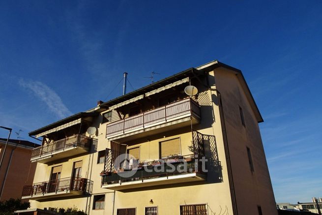 Appartamento in residenziale in Via Emilia 16