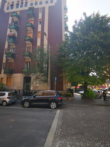 Appartamento in residenziale in Via Giacomo Leopardi 9