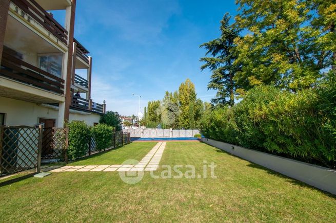 Appartamento in residenziale in Via Taccone