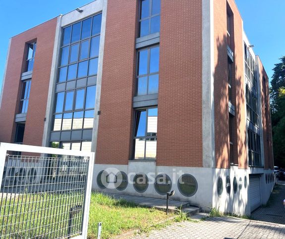 Ufficio in commerciale in