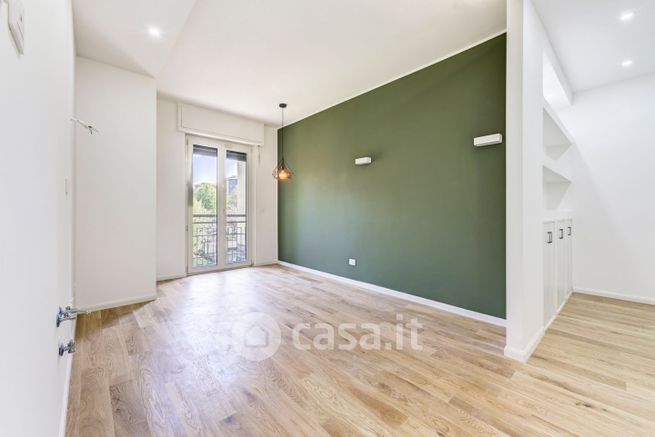 Appartamento in residenziale in Via Angelo Inganni 79