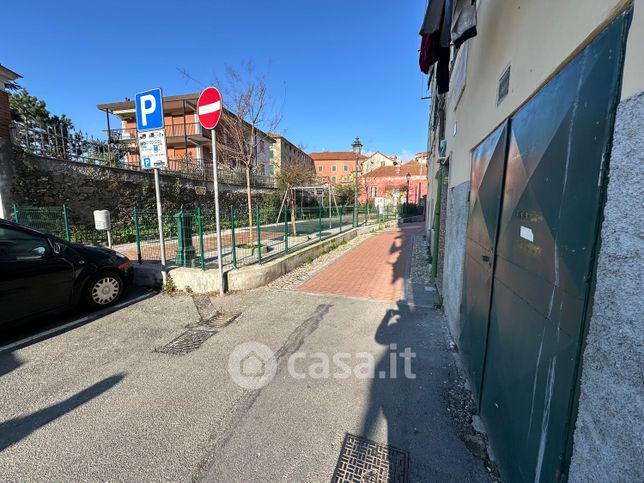 Garage/posto auto in residenziale in Via San Bonaventura