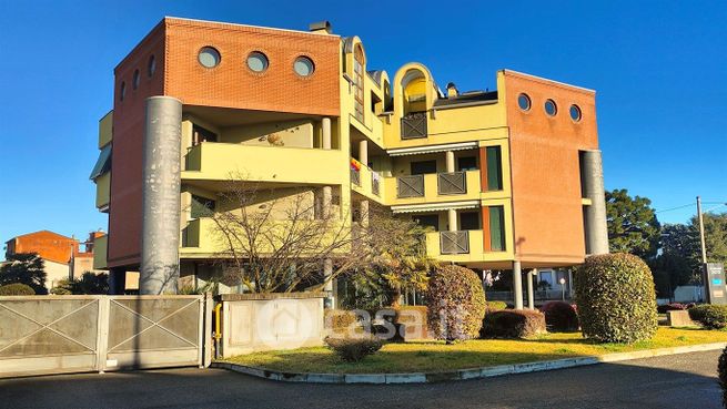 Appartamento in residenziale in Via Sempione 258