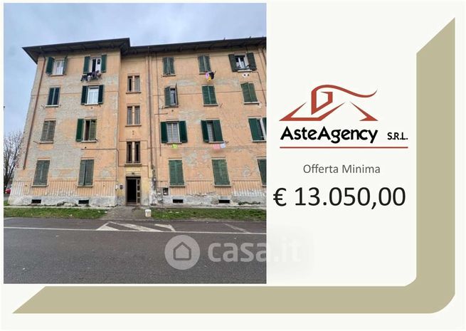 Appartamento in residenziale in Via Pavia 38
