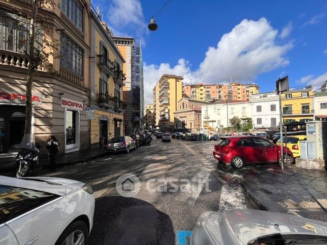 Appartamento in residenziale in Via Enrico Alvino