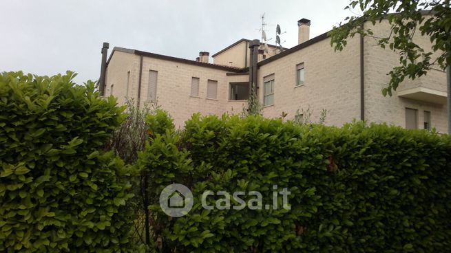 Appartamento in residenziale in Via Scozia