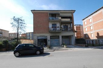 Appartamento in residenziale in Via Pietro Maroncelli 12